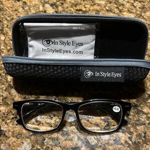In Style Eyes Black Reading Glasses